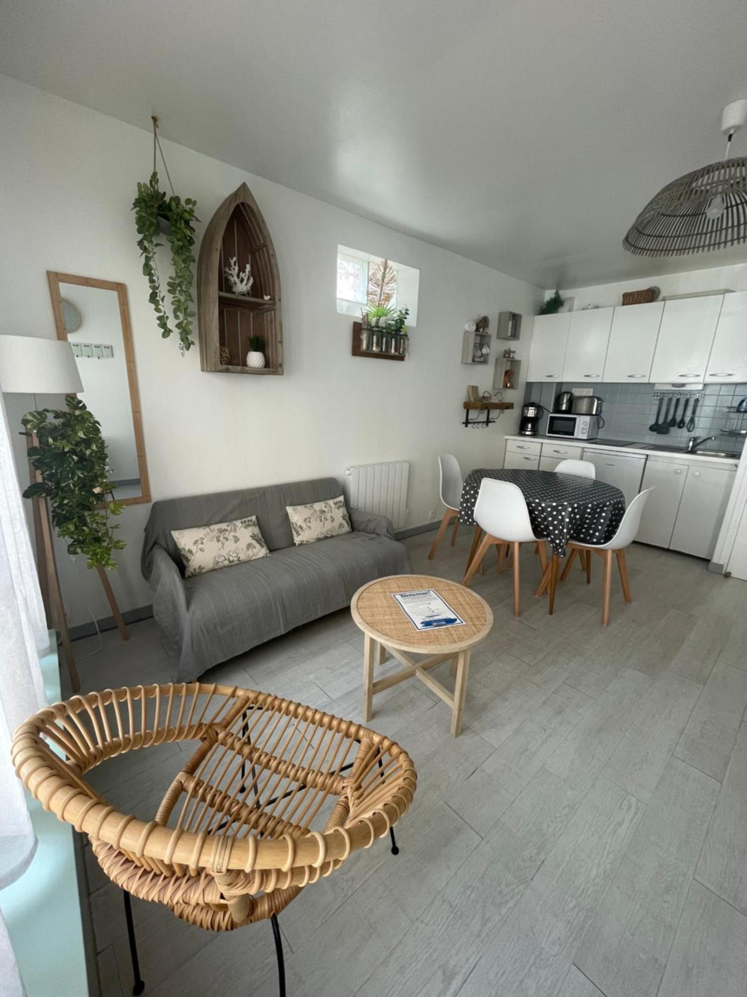 Houlgate Souplex 50M Plage Et Commerces Екстер'єр фото