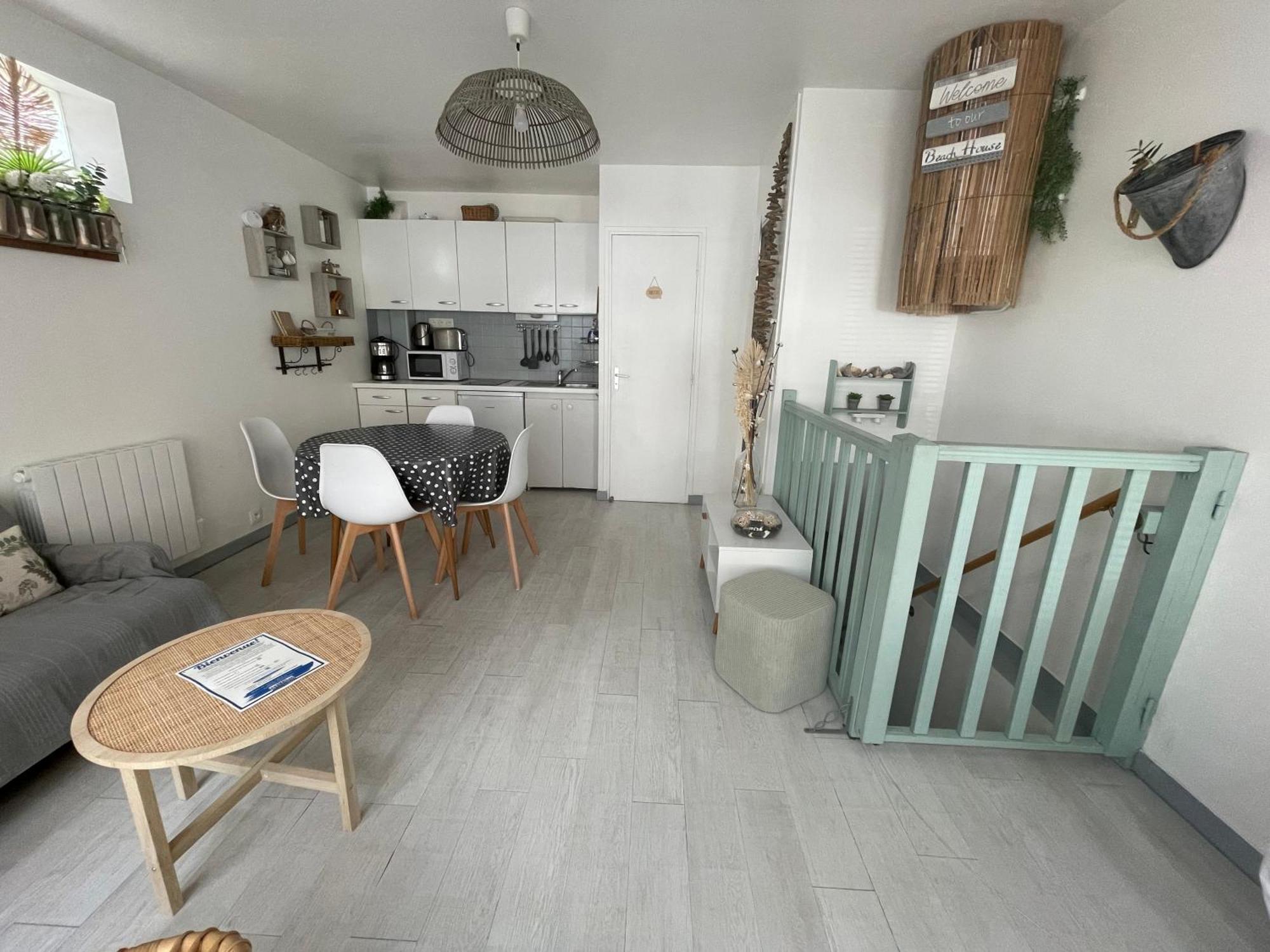Houlgate Souplex 50M Plage Et Commerces Екстер'єр фото